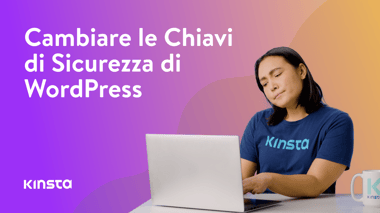 Foto: Maria al computer mentre spiega